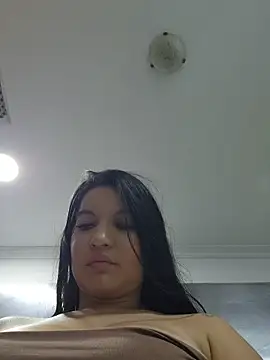 pretty_julieta - Pretty_Julieta's free webcam - UK Sex Cams