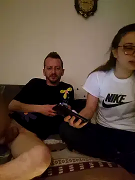 raducori (Ask my age) - Sex