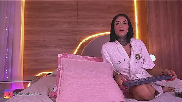 danna_berlin_ (F young) - SQUIRT SHOW ☔🌊