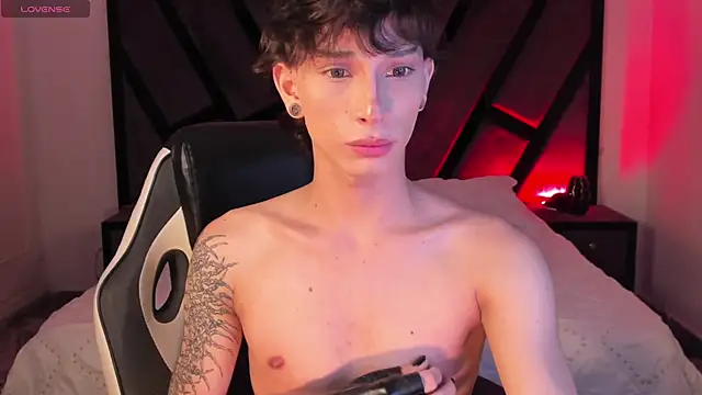 andywiilliams - AndyWiilliams's free webcam - UK Sex Cams