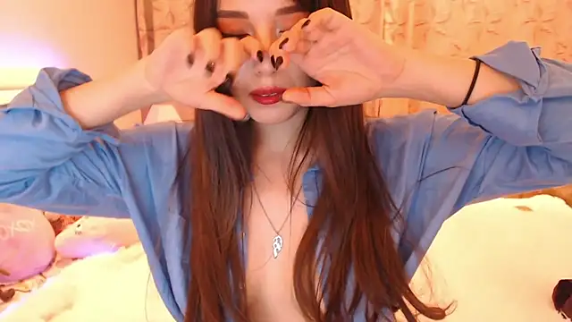 lilianbee - Lilianbee's free webcam - UK Sex Cams