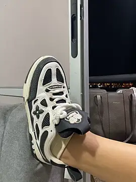 pamela222- (F teen) - Wet my pussy# lush