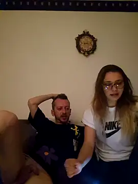 raducori (Ask my age) - Sex