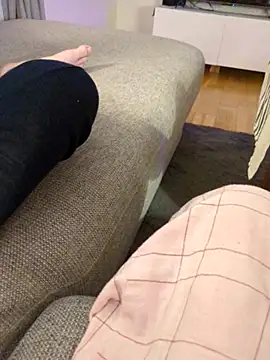 sim_june (G young) - Buy Lovenses for the show