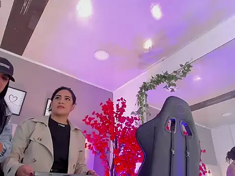 Kiara_Kismet_ webcam stripchat model stream image