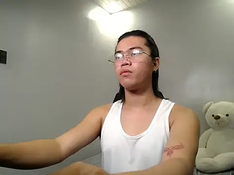 urfemboy_jmdexy (M young) - Hit my goal for my cum show!!