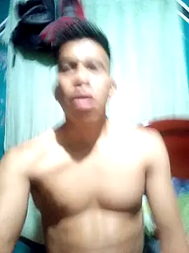 yisusalejo (M young) - Moto