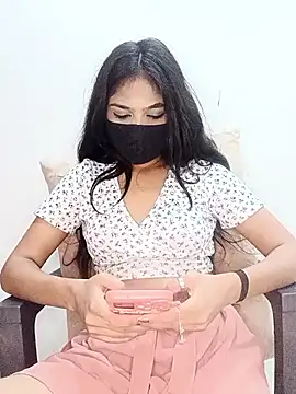 cutie_babes01 (F young) - Boobs show