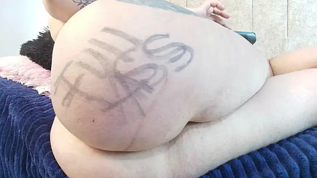 melanie_nasty_whoore (F teen) - a ball in my ass 🍐and prolapso ass