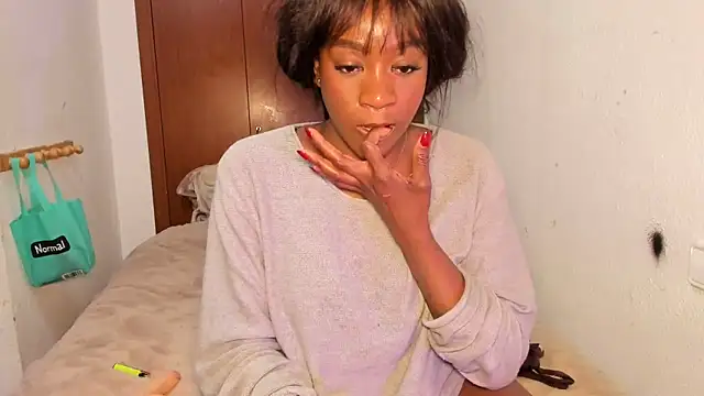 viioolleettaa - Viioolleettaa's free webcam - UK Sex Cams