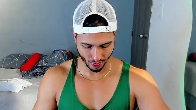 kris_khalifa69 - Kris_Khalifa69's free webcam - UK Sex Cams