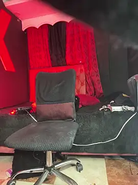 abrilbigcock live sex cam