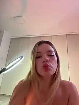 nicolecut (F young) - riding dildo + finger ass + squirts T/S