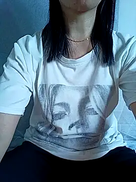 Doremon_95 live sex cam