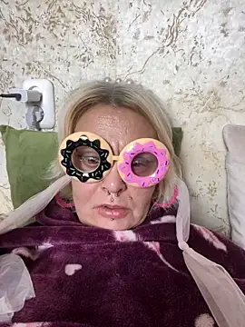 Gardener_of_Illusions webcam