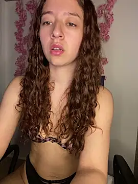 -rosi - -rosi's free webcam - UK Sex Cams