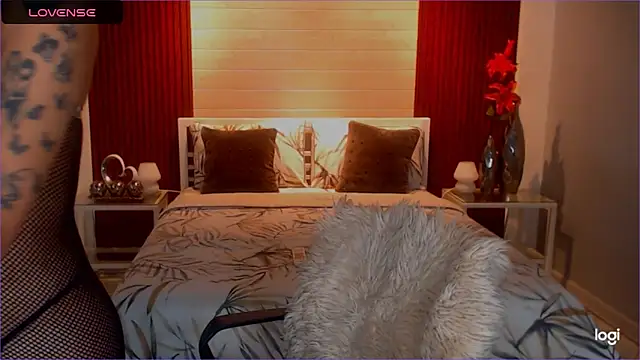 StellaStrong30 live sex cam