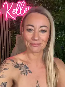 Ana_keller_off webcam