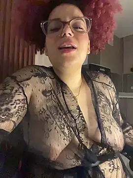 Webcam Model (Leyah__)  is live.Free join now!