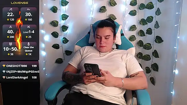 nika_1_ - Nika_1_'s free webcam - UK Sex Cams