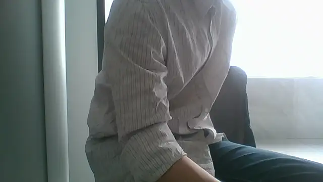 nole_china7 (Ask my age) - talk / fun / cum