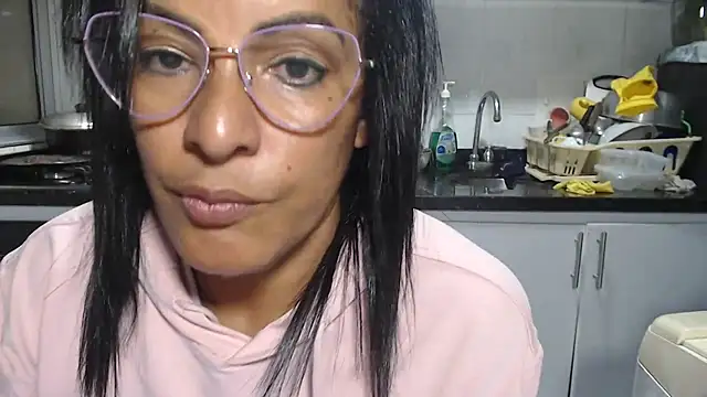 kateleyagrey - Kateleyagrey's free webcam - UK Sex Cams