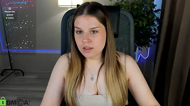 crispy_amber - Crispy_amber's free webcam