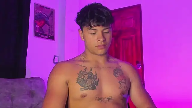 Dominic_Biker__ live sex cam