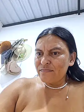 Horny-Mommy-Dirt... Live Webcam on Stripchat