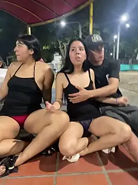 royalgirls_x (Ask my age) - destroy throats and cum on their faces