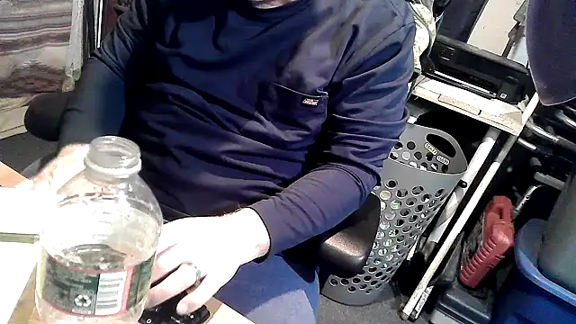 oldmanphlwiss (M grandpa) - #american #bisexuals #brunettes #cam2cam #chunky #grandpas #hairy #hairy-armpits #handjob #hd #masturbation #middle-priced-privates #mustache #office #sex-toys #small-audience #small-cock #striptease #twerk #white