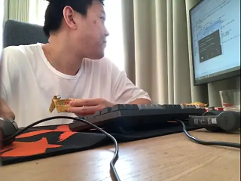 ccss28c (M young) - 射精