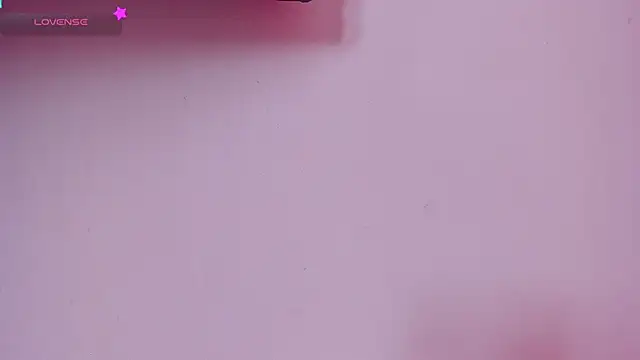 MissCurvyTop live sex cam