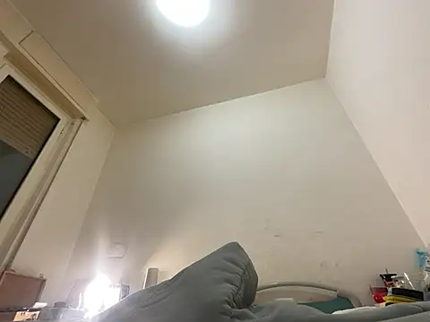 Kati2942 live sex cam