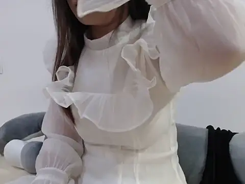 anneisweety (F young) - happy with me