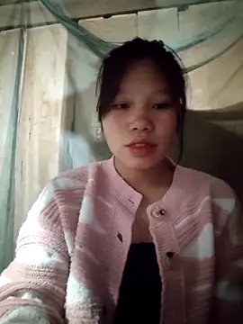 linh-miu99 - Linh-miu99's free webcam