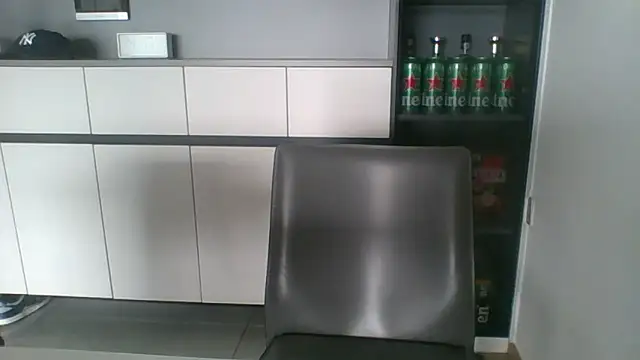 nole_china7 (Ask my age) - talk / fun / cum