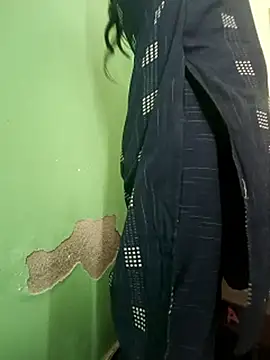 aafreen_36 (F young) - Ass fingring