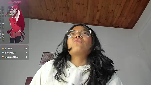 luna_velveth - Luna_velveth's free webcam - UK Sex Cams