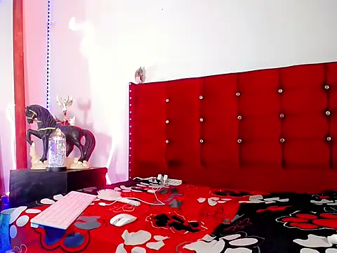 dahliagill (T young) - Help me spank my ass 5 times