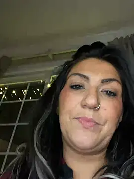 LittleMissEeve live cam