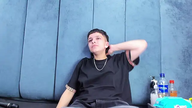 megan_thompson_ - Megan_Thompson_'s free webcam - UK Sex Cams