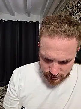 kylie_blck (F young) - Spit on Tits+1Pic