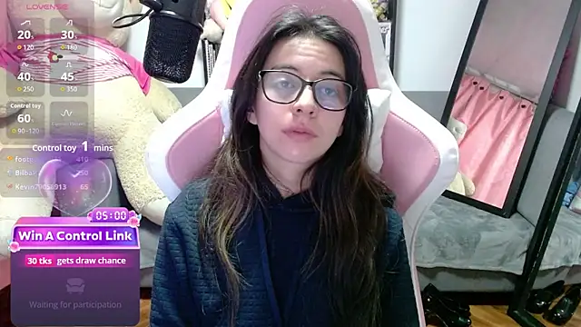 maggie_fox3 - Maggie_Fox3's free webcam - UK Sex Cams