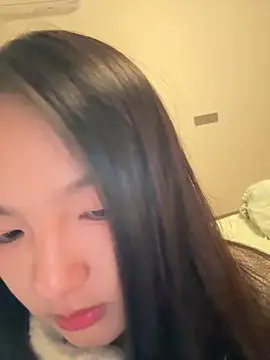 美女BeiBeiiiii在线直播