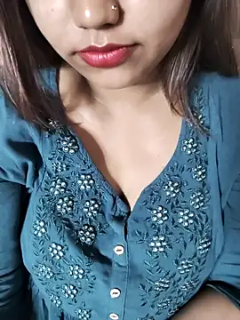 miss_rose__ (F young) - Full nude show