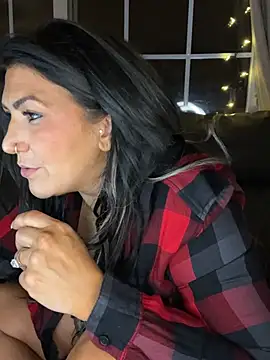 littlemisseeve (F milf) - Glass dildo in pussy or ass