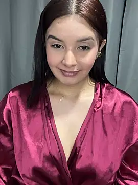 melanyprada (F young) - SPREAD PUSSY AND MAKE ME WET👅👅