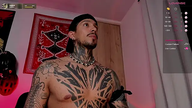 tigerstripes1_ - TigerStripes1_'s free webcam - UK Sex Cams