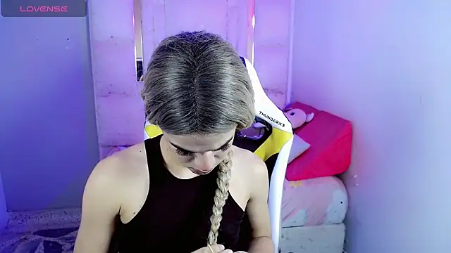 sophiaa_doll_ (T young) - 🎀🧸FINGERS TO THE ASS🎀🧸